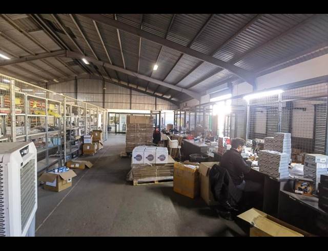 INDUSTRIAL PROPERTY TO RENT IN WALTLOO